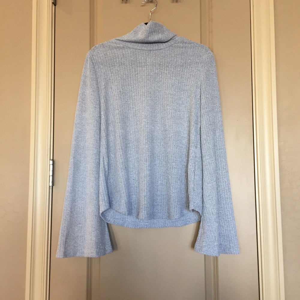 Grey Ribbed Top Bell Sleeves - Picture 7 of 8